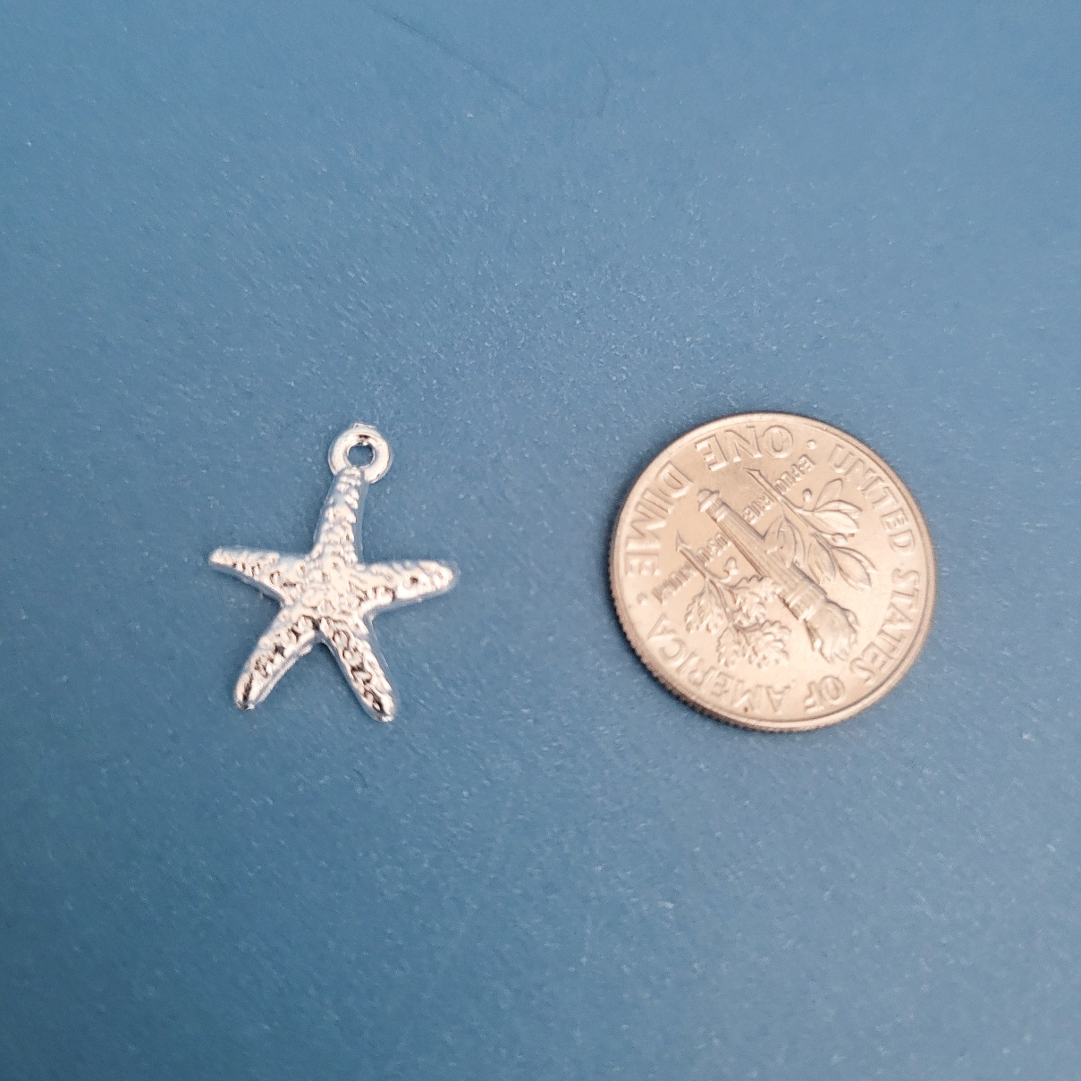 SILVER WHITE STARFISH46