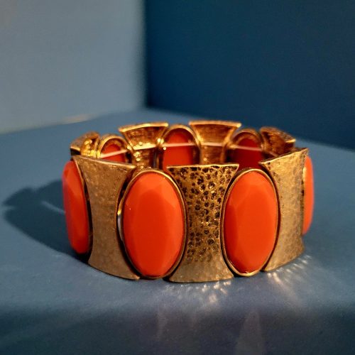 Vintage - Burnt Orange And Hammered Gold 1970s Stretch Bracelet